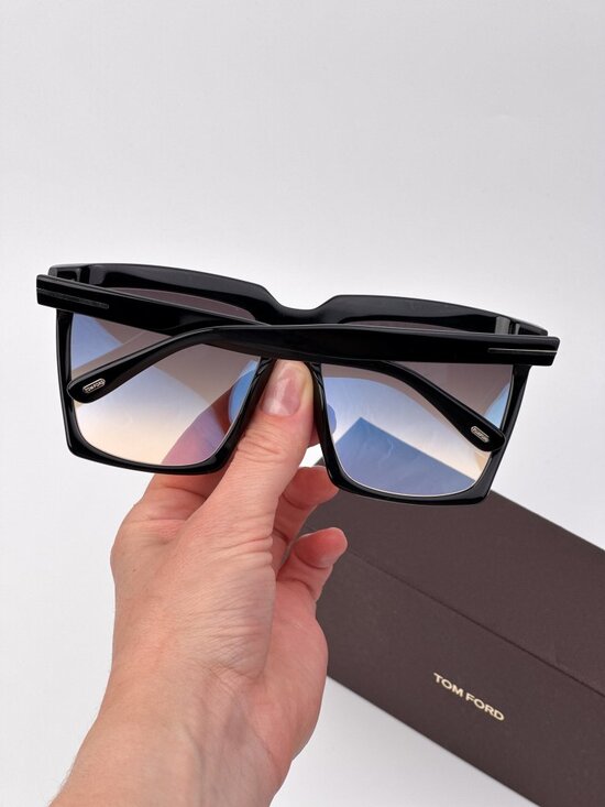 Tom Ford SABRINA-02 Women Sunglasses Black Gradient Oversized Square FT0764 01B main image 5
